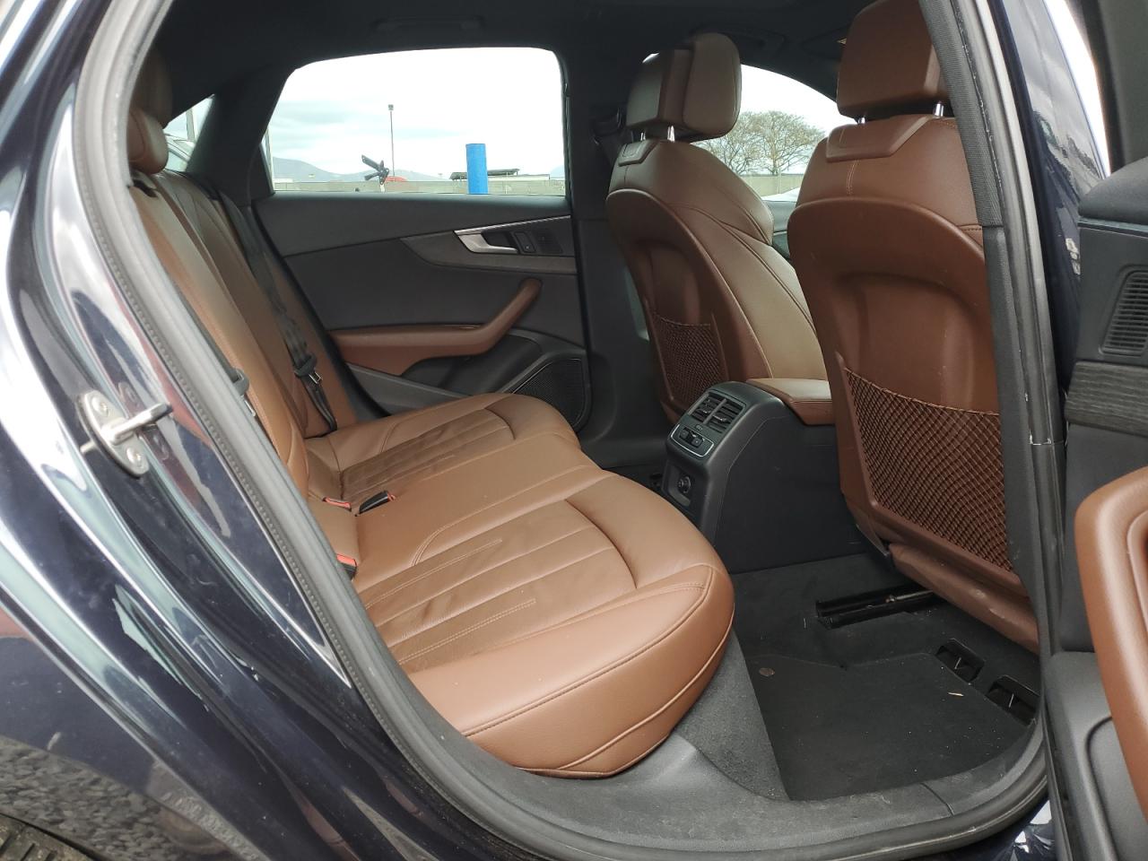 2018 Audi A4 - Image 10