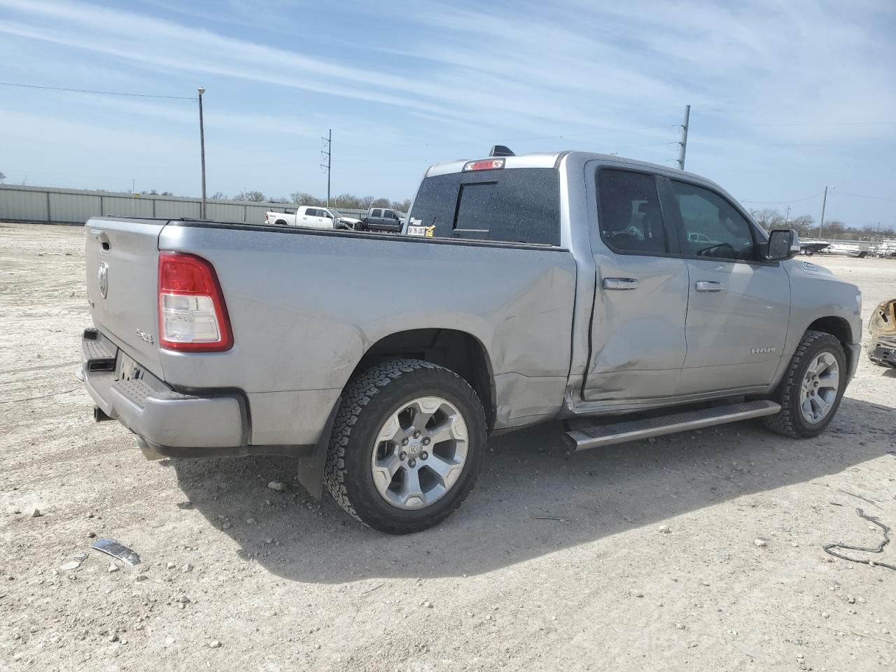 2019 RAM 1500 - Image 3