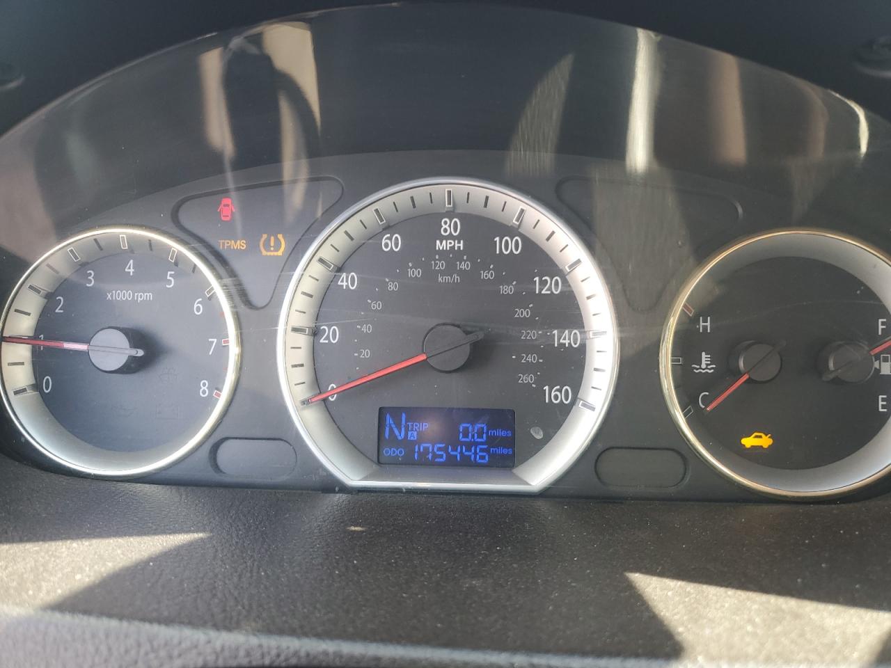 2009 Hyundai Sonata - Image 9