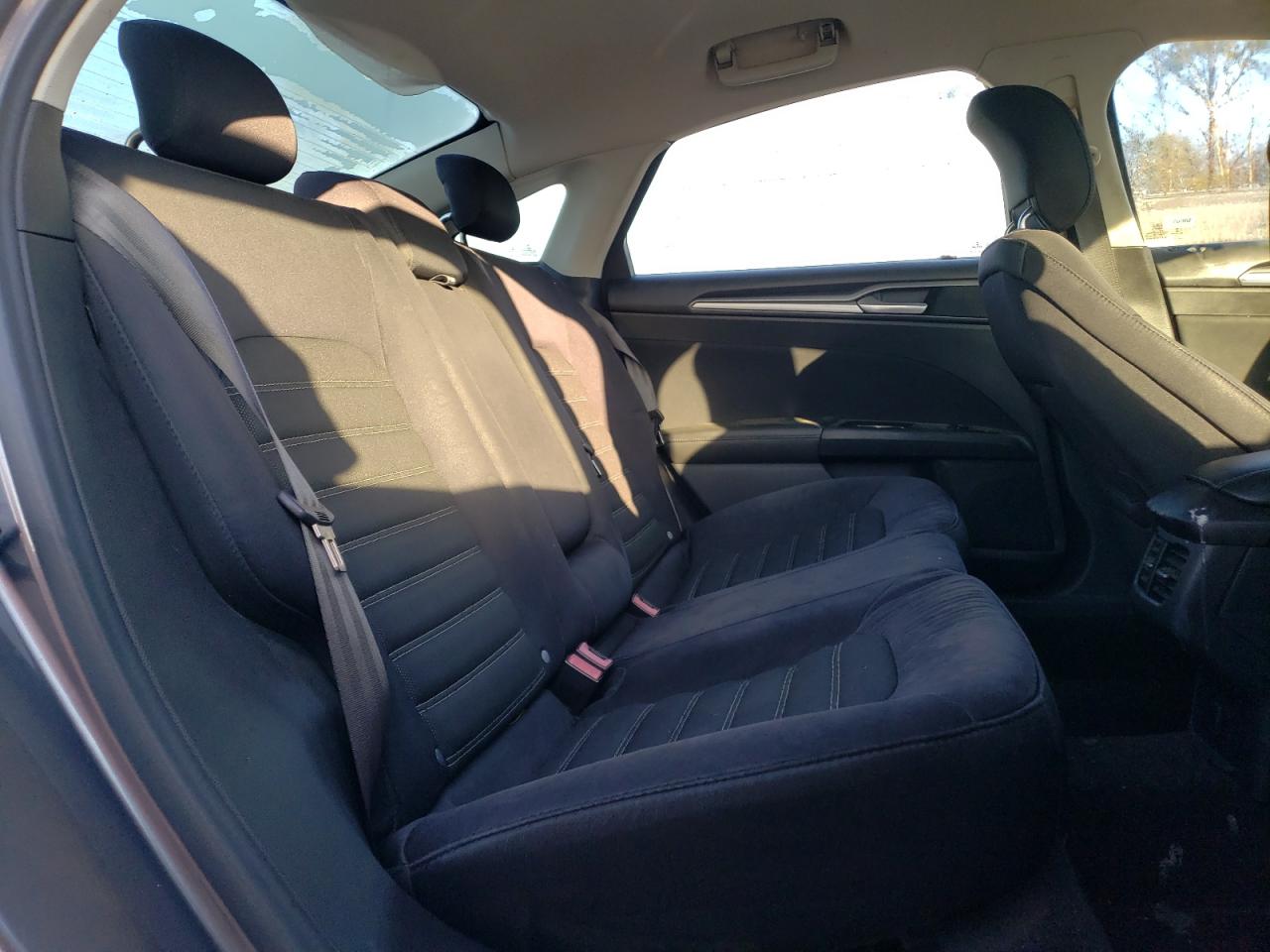 2013 Ford Fusion - Image 10