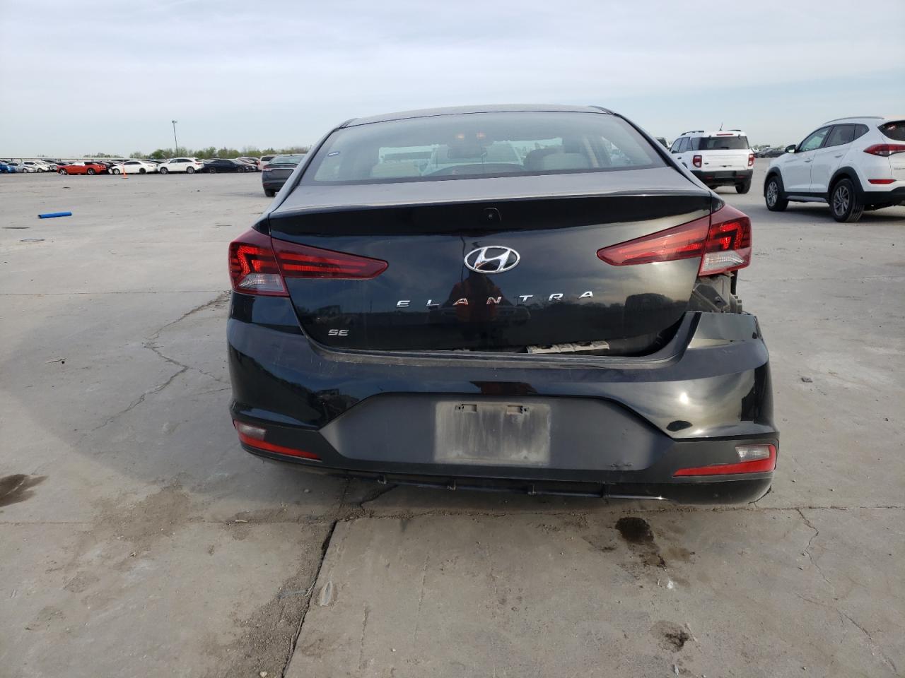 2019 Hyundai Elantra Se VIN: 5NPD74LF3KH490847 Lot: 49550685