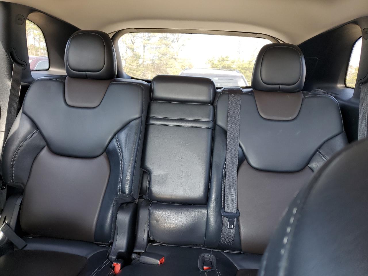 2016 Jeep Grand Cherokee - Image 10
