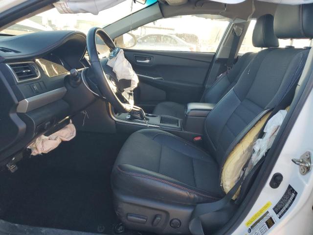  TOYOTA CAMRY 2016 Белый