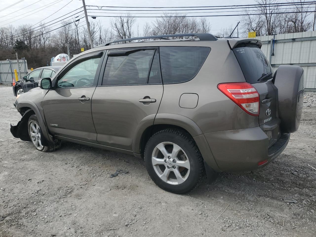 2011 Toyota RAV 4 - Image 2