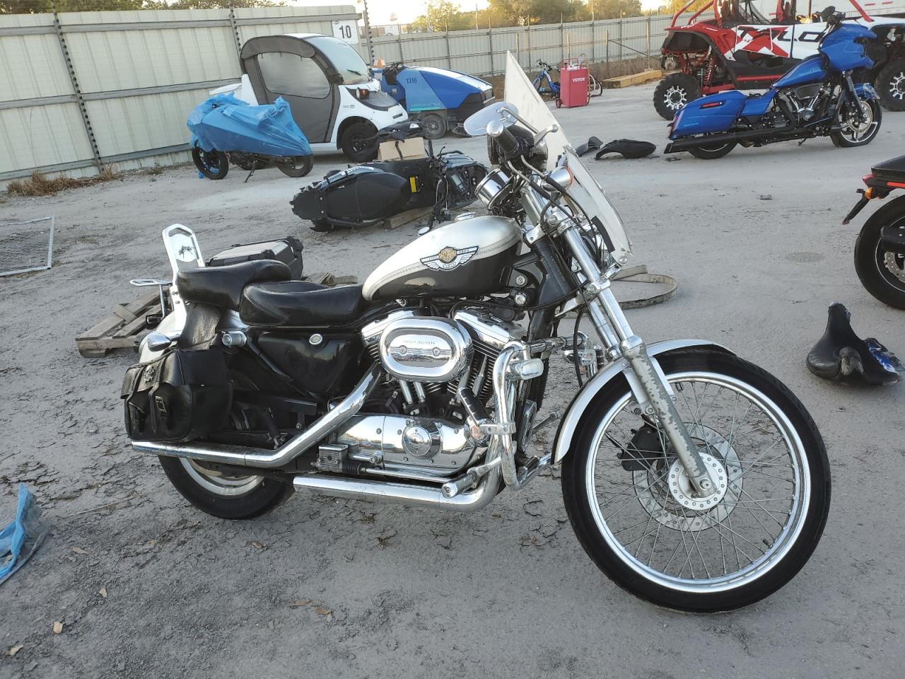 2003 Harley-Davidson Xl1200 C Anniversary for Sale in Orlando, FL - Minor Dent/Scratches