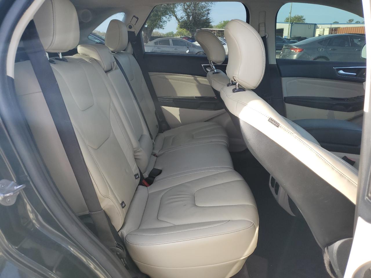 2015 Ford Edge - Image 12