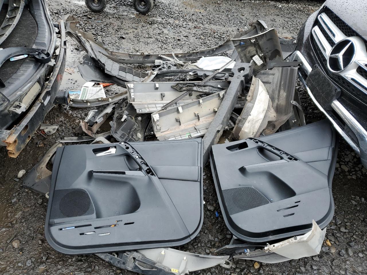 2016 Toyota RAV 4 - Image 13
