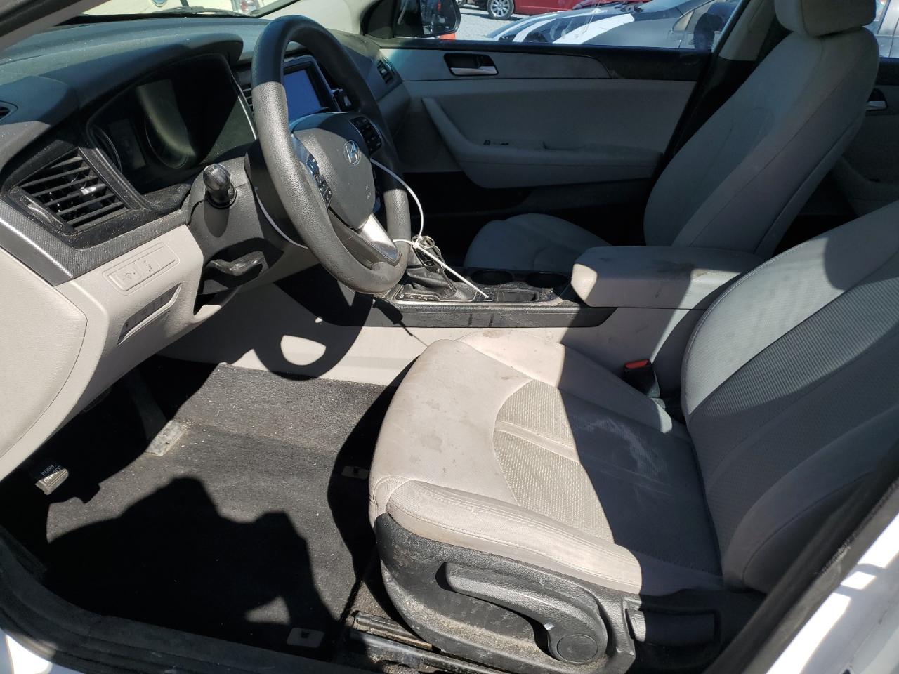 2018 Hyundai Sonata - Image 7