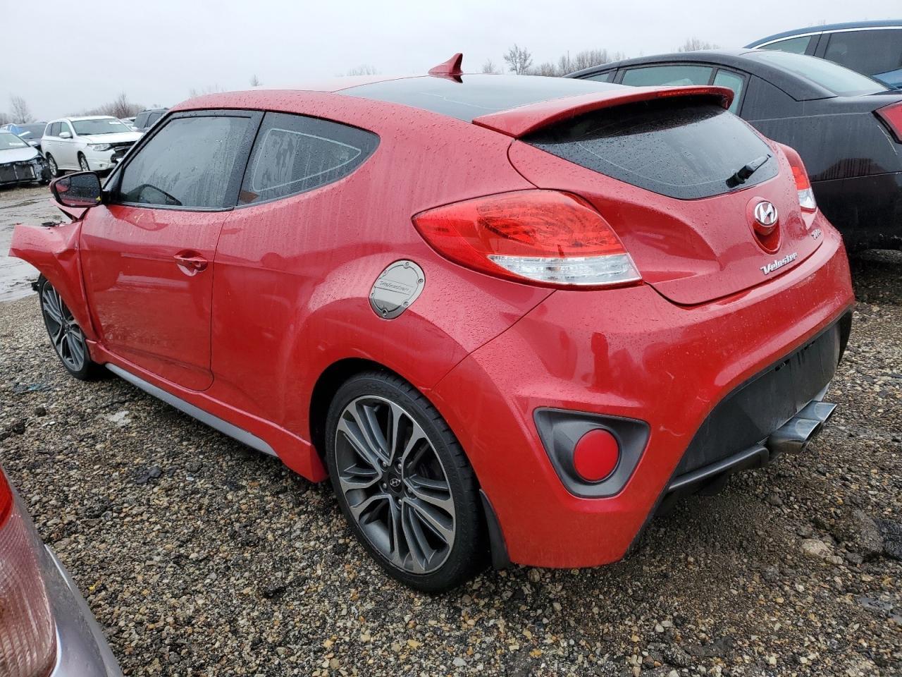 2016 Hyundai Veloster - Image 2