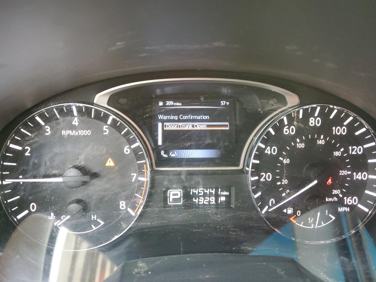 2014 Nissan Altima - Image 9