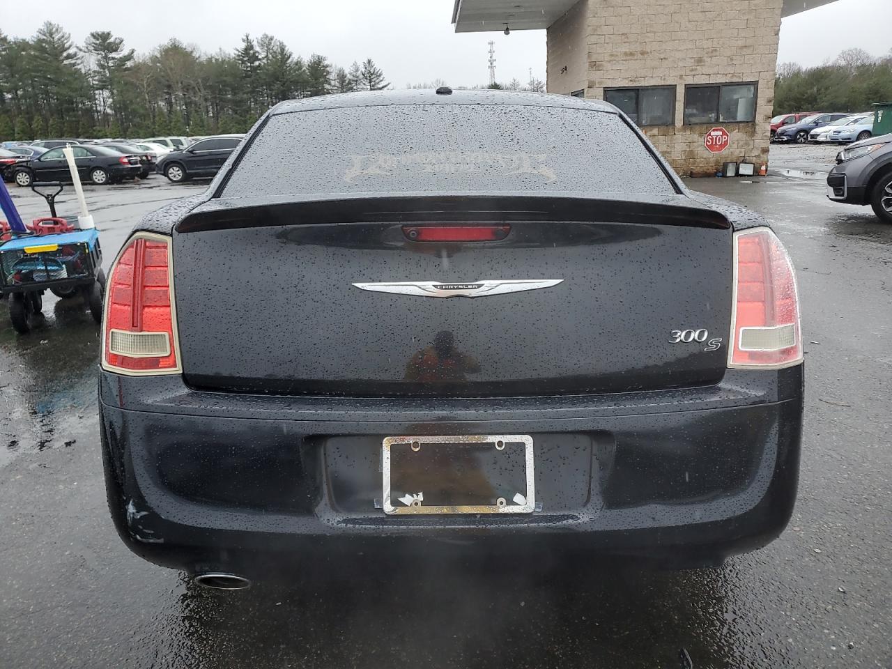 2013 Chrysler 300 S VIN: 2C3CCABT2DH670799 Lot: 49157795