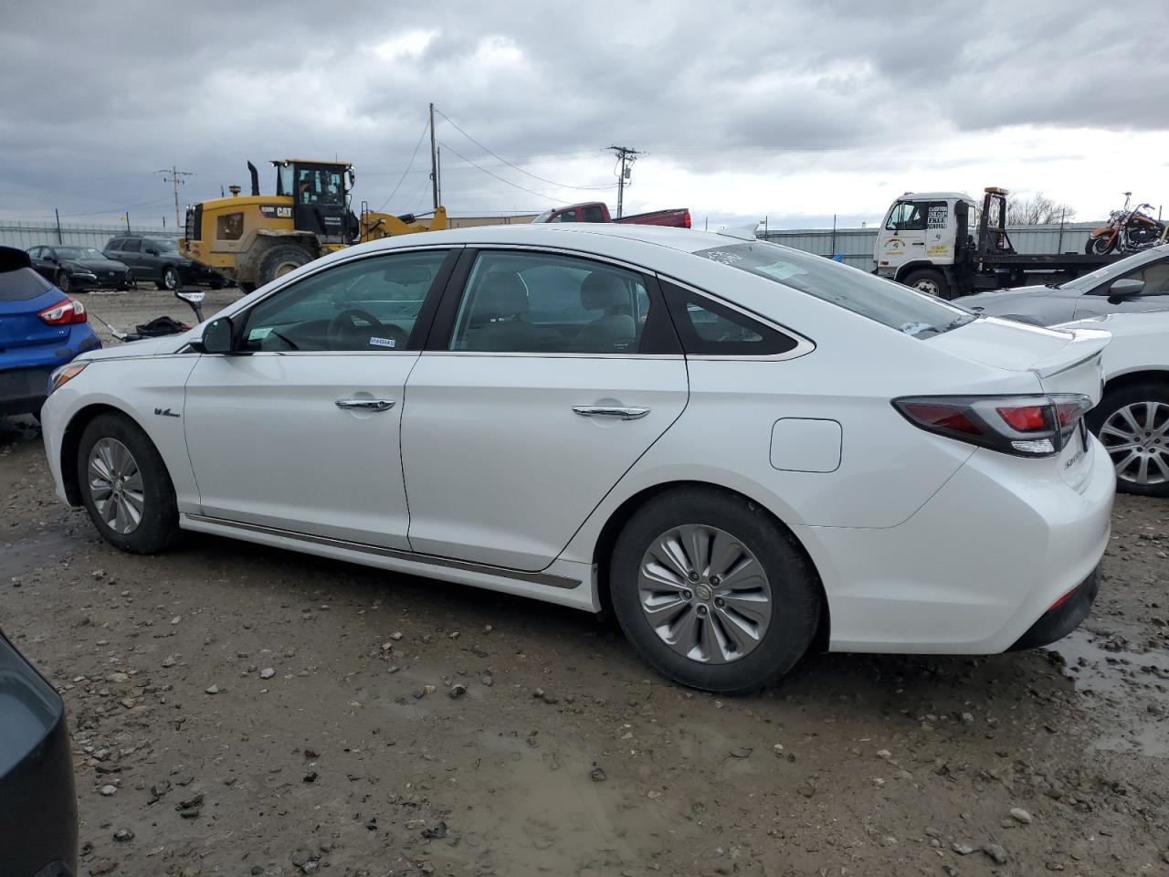 2017 Hyundai Sonata - Image 2
