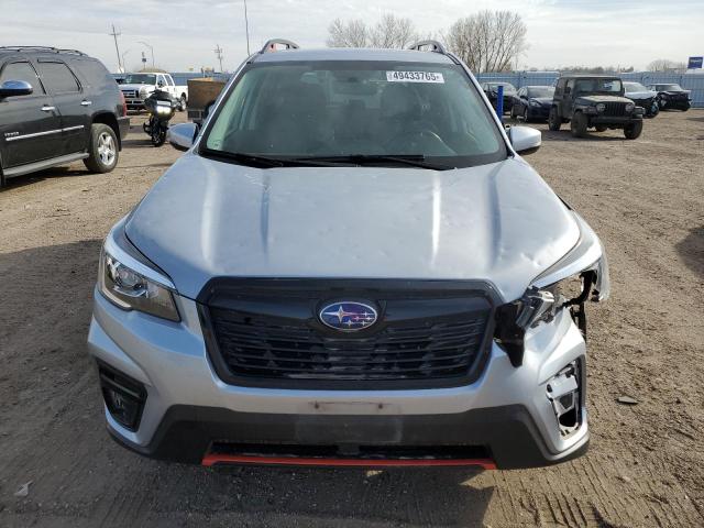  SUBARU FORESTER 2020 Серебристый