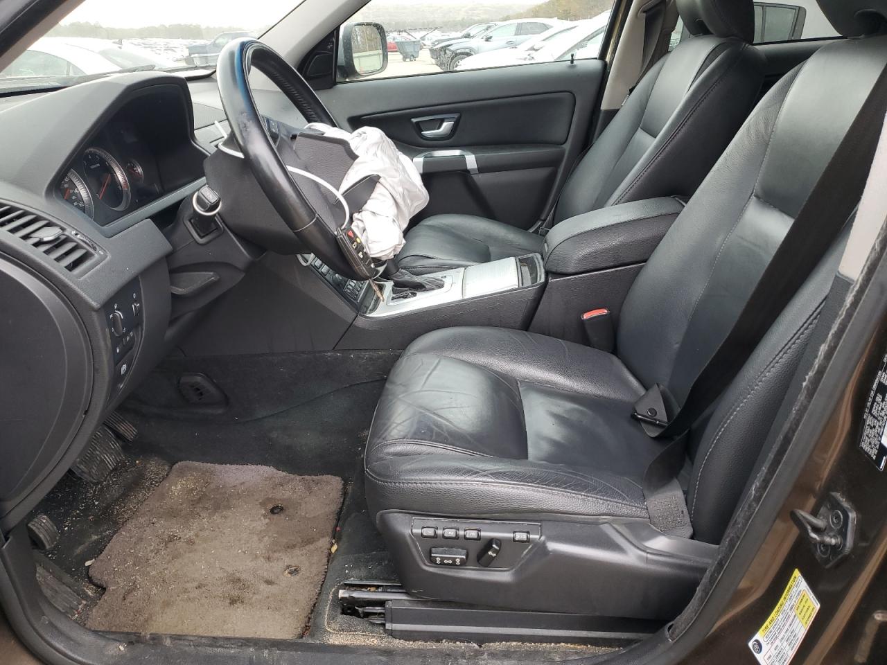 2014 Volvo XC90 - Image 7