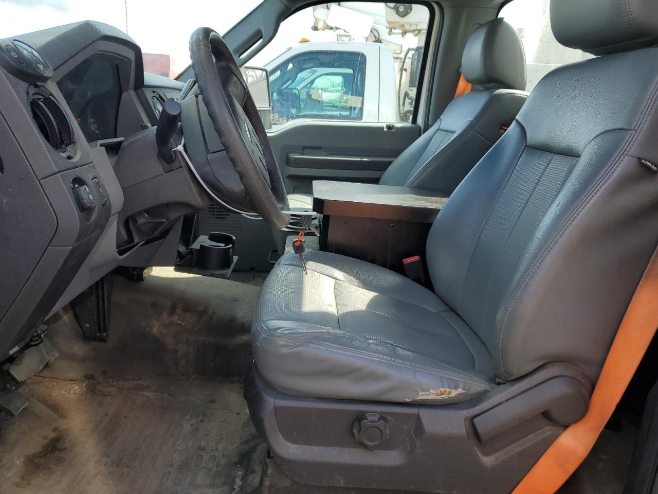 2016 Ford F450 Super Duty VIN: 1FDUF4GY7GEA05174 Lot: 49861605