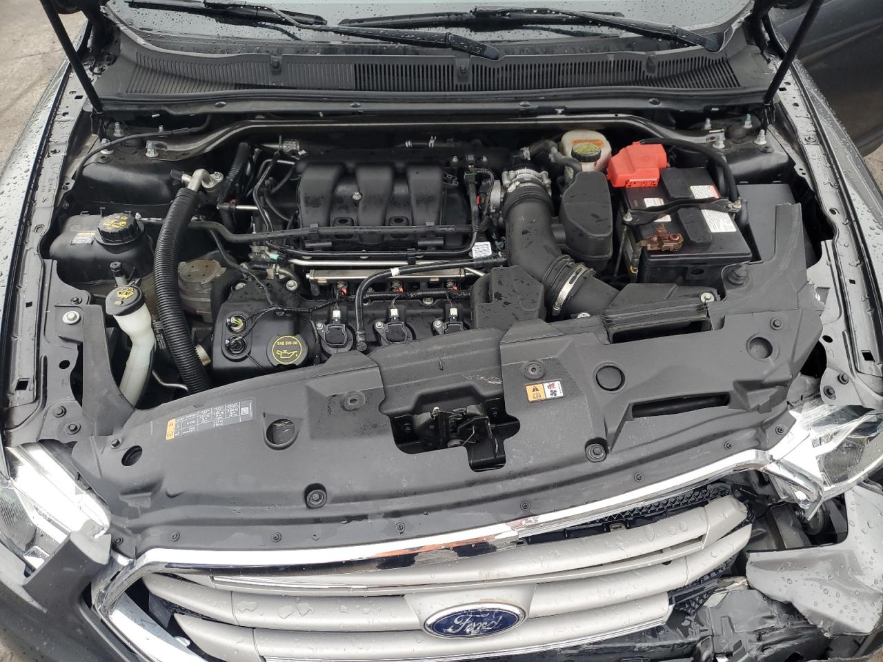 2017 Ford Taurus - Image 11