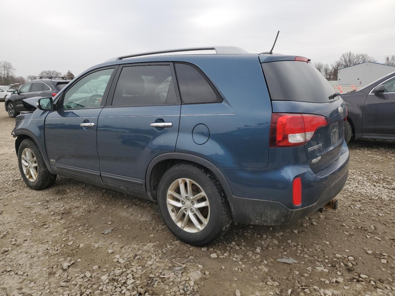 2014 Kia Sorento - Image 2