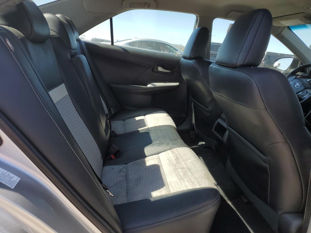 2012 Toyota Camry - Image 10