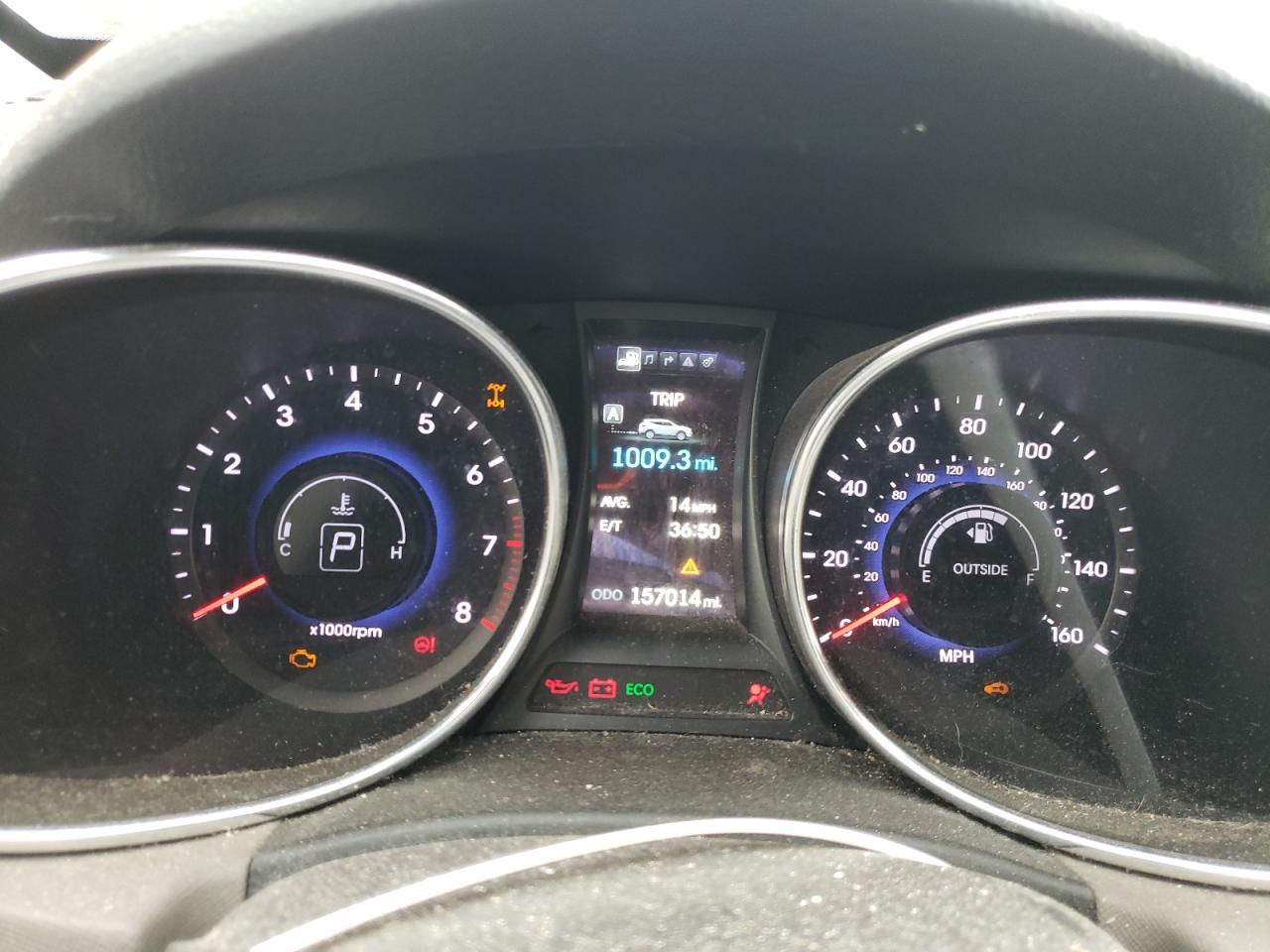 2014 Hyundai Santa Fe - Image 9