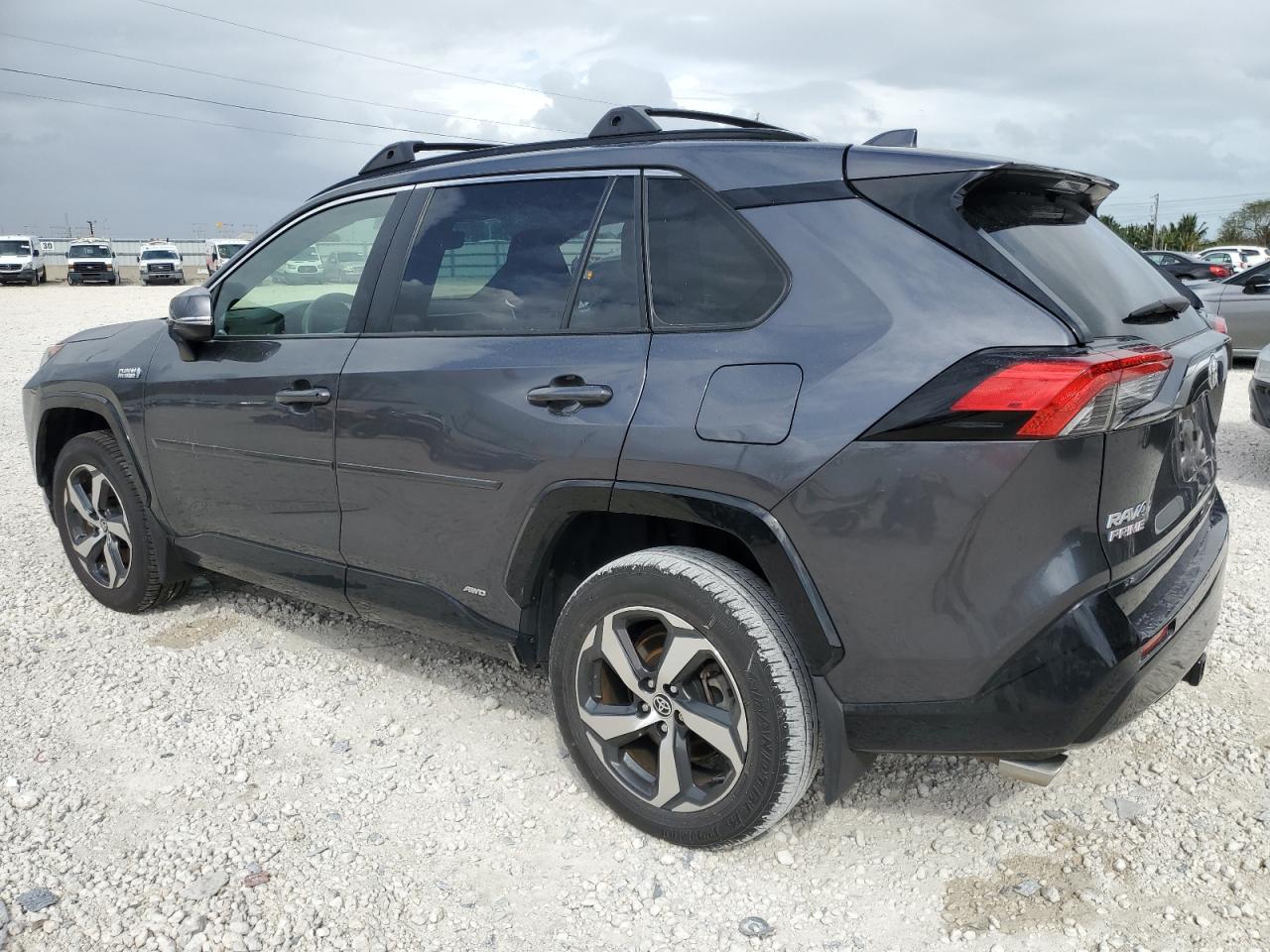 2021 Toyota RAV 4 - Image 2