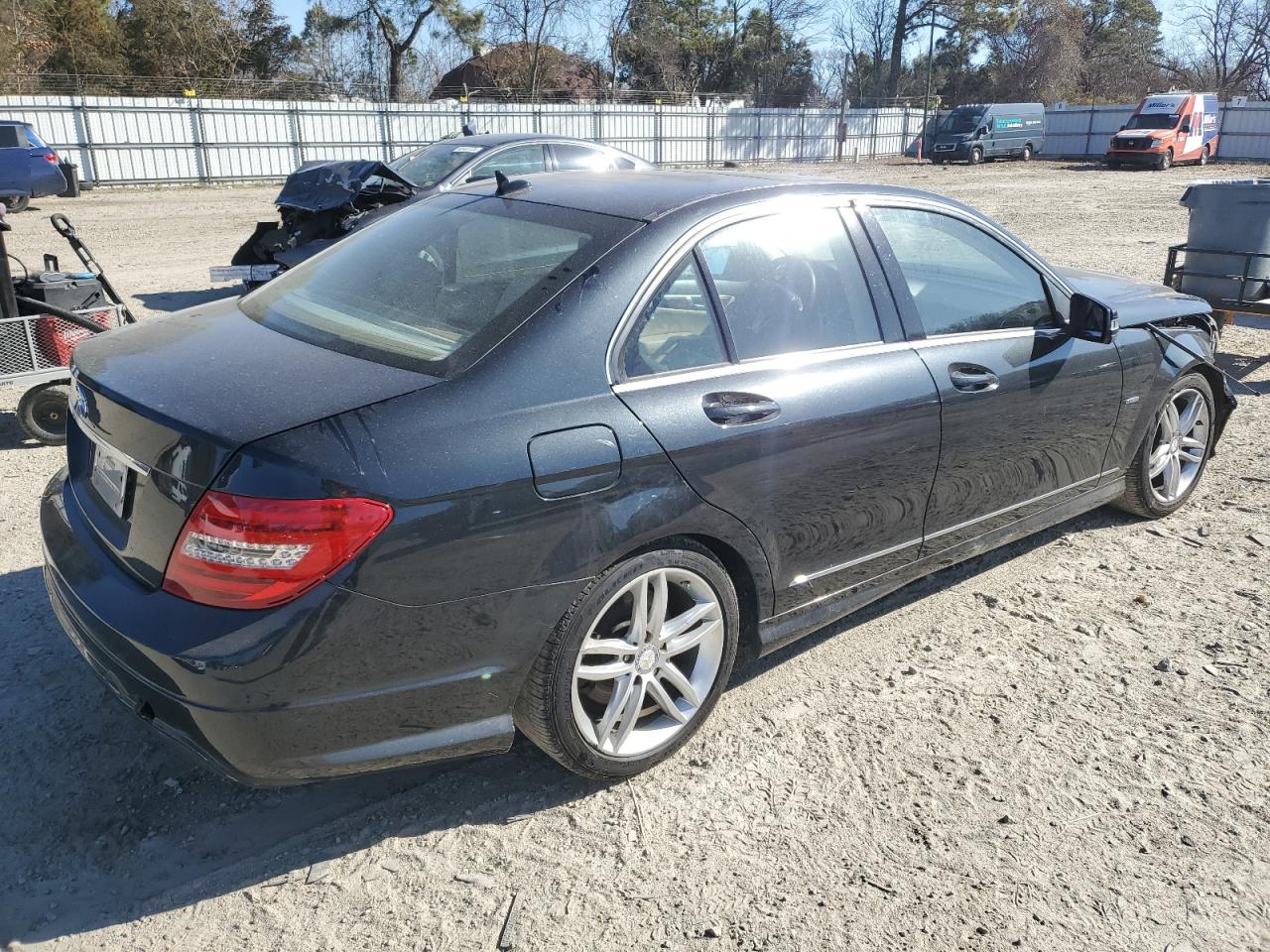 2012 Mercedes-Benz C-klasse - Image 3