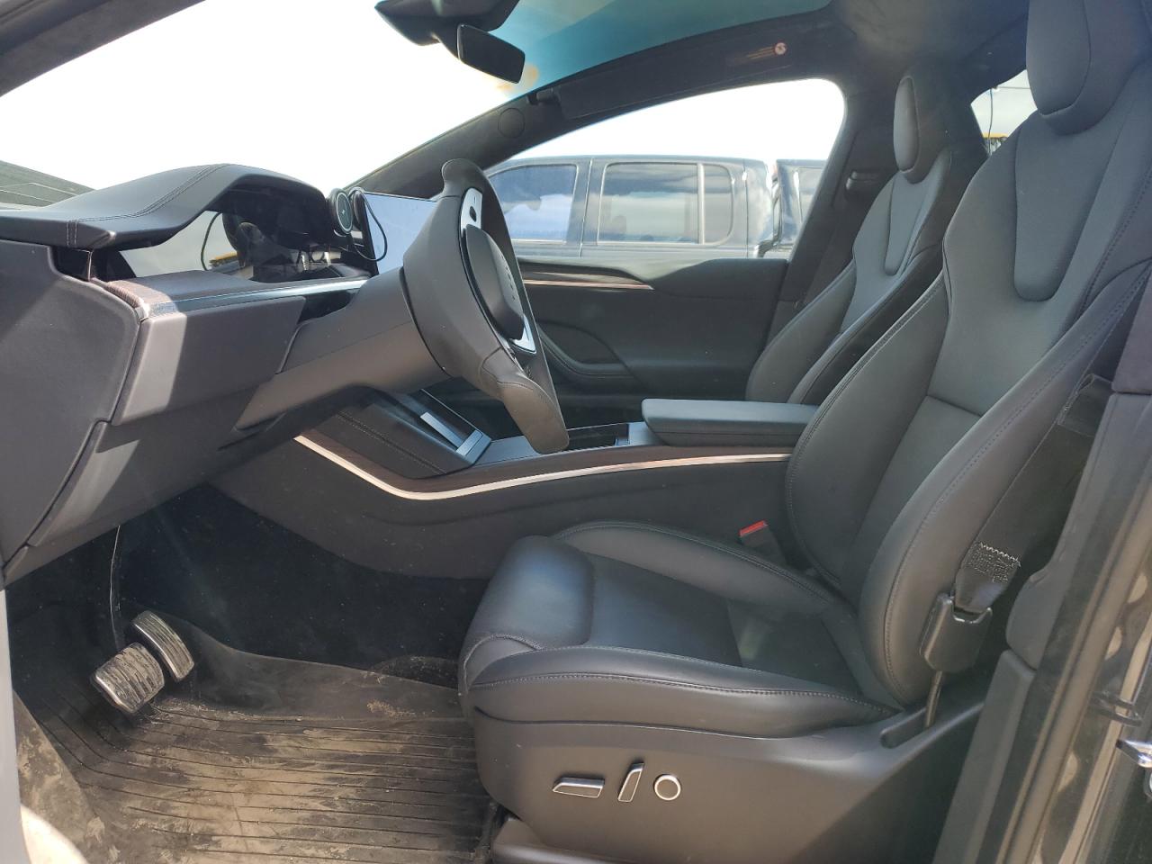 2024 Tesla Model X VIN: 7SAXCDE51RF452297 Lot: 50139665