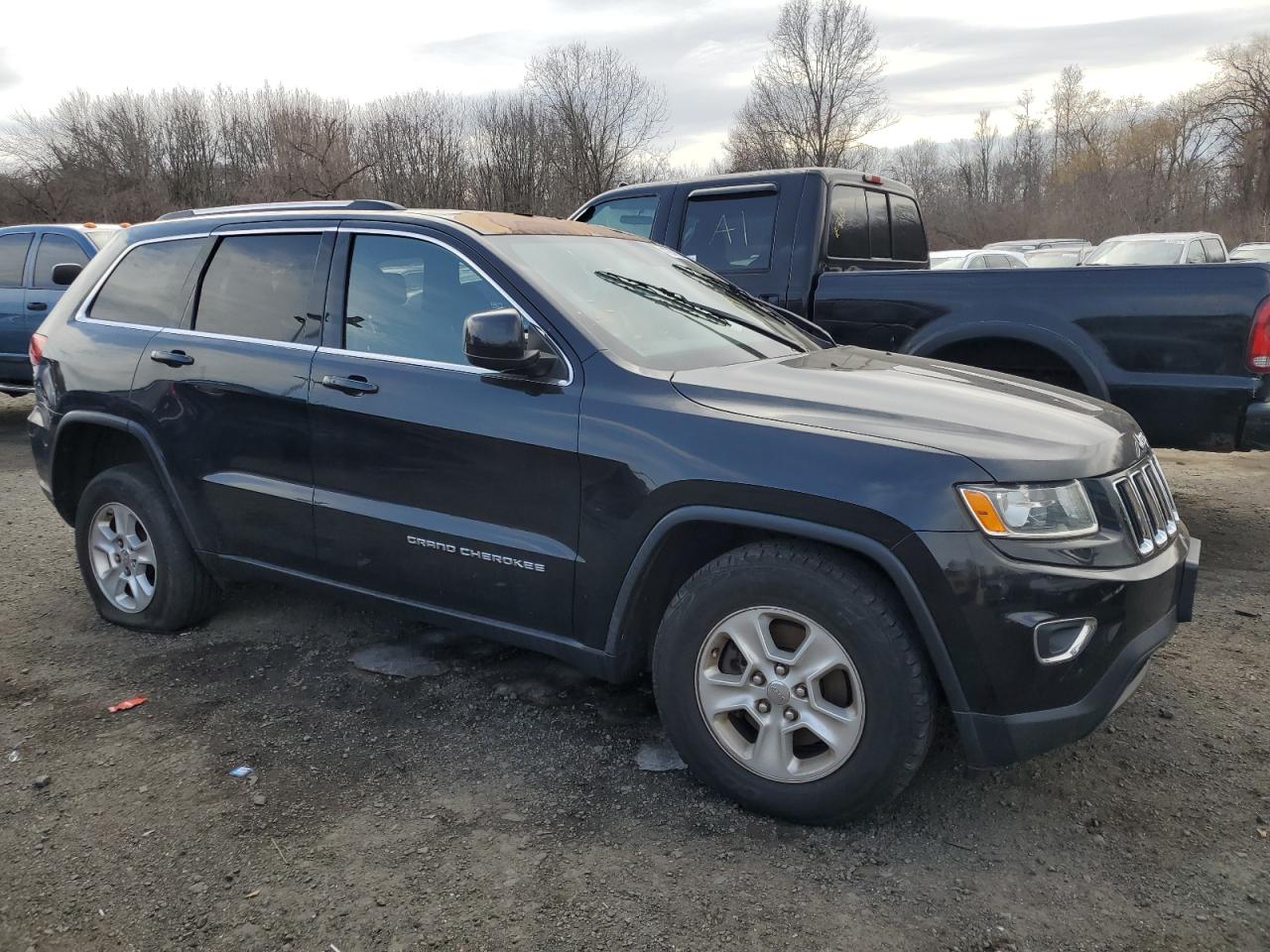 2015 Jeep Grand Cherokee - Image 4