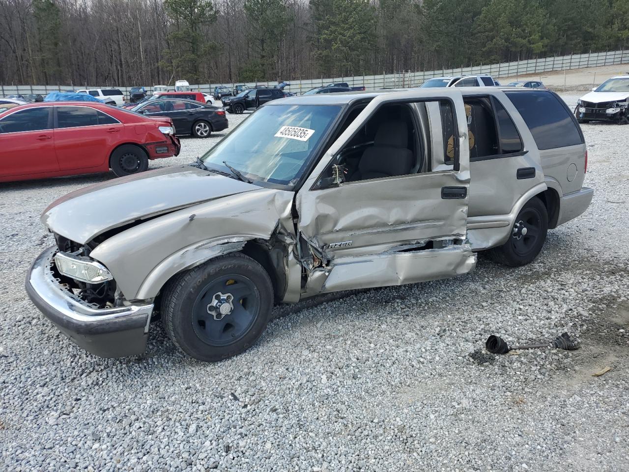 2004 Chevrolet Blazer - Image 1