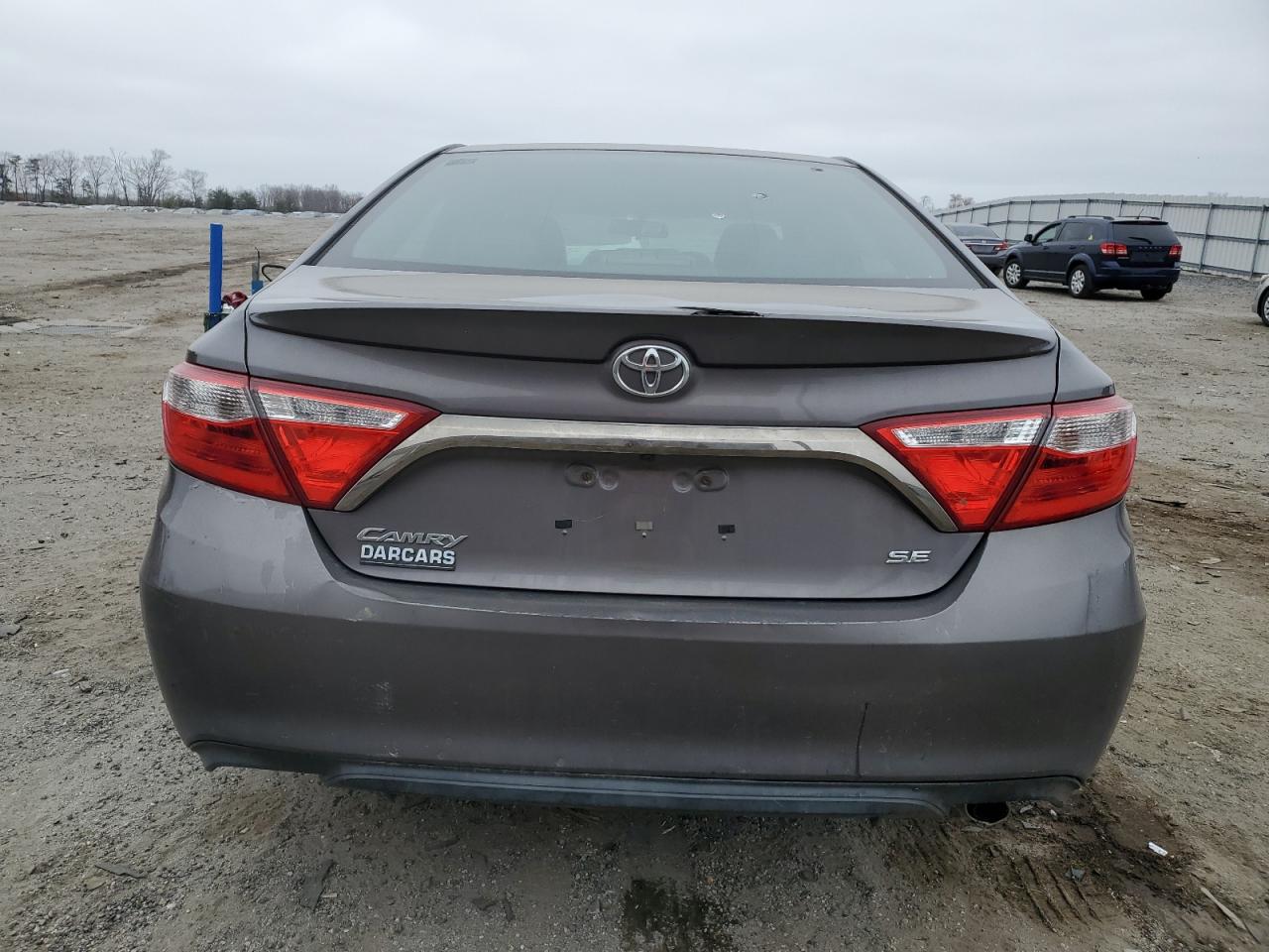 2015 Toyota Camry - Image 6