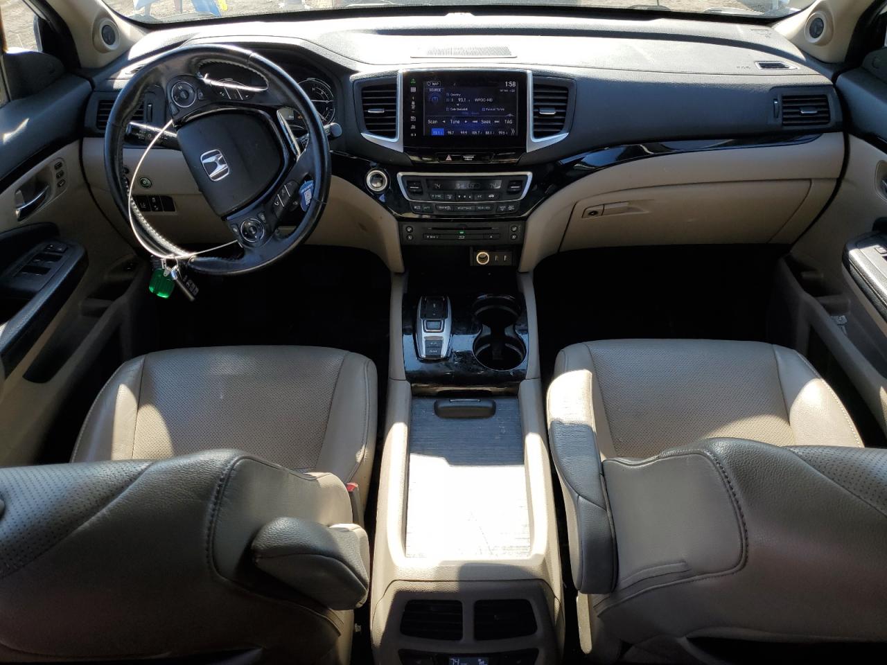 2016 Honda Pilot - Image 8