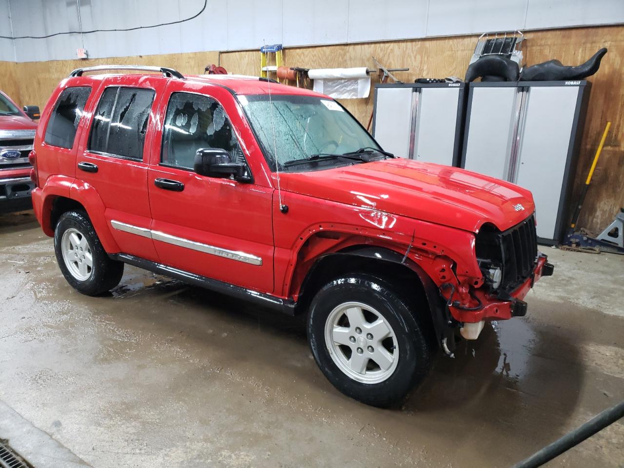2005 Jeep Liberty (North America) - Image 4