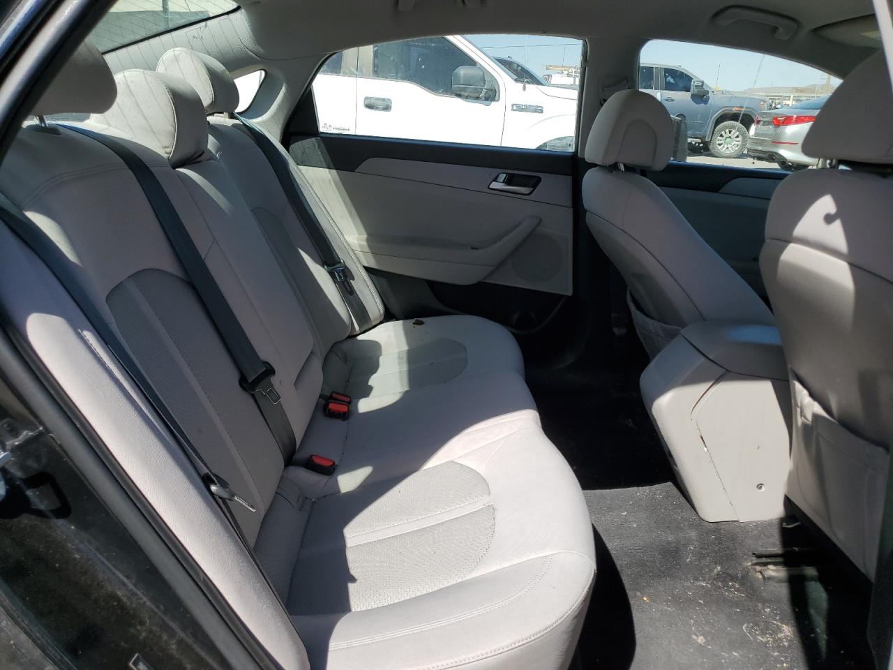 2016 Hyundai Sonata - Image 10