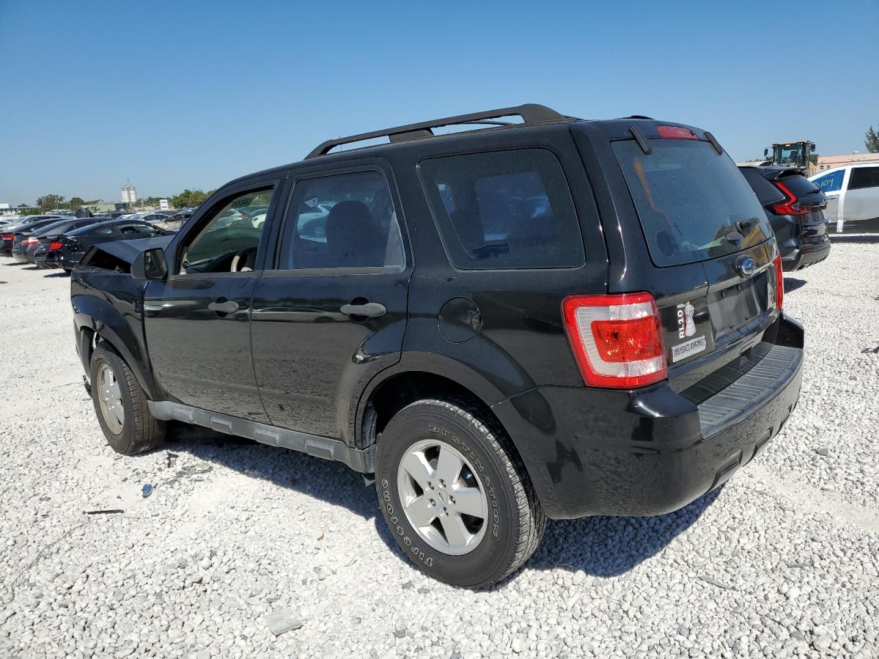 2011 Ford Escape - Image 2