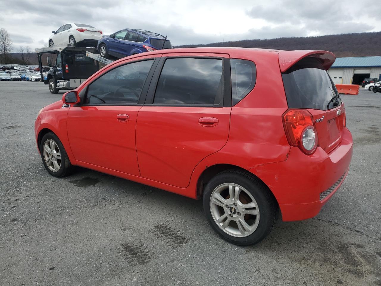 2010 Chevrolet Aveo - Image 2