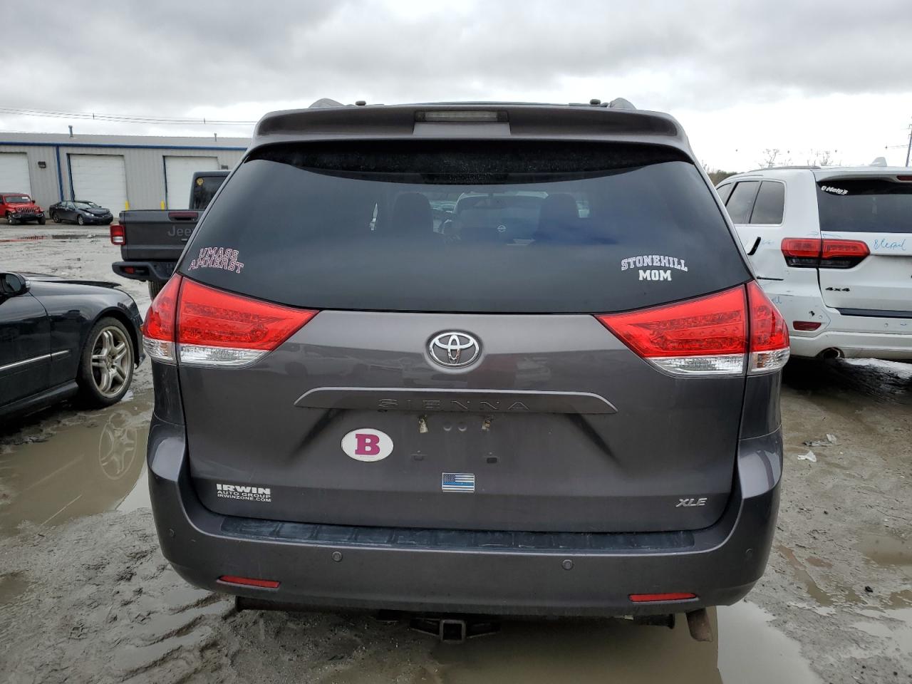 2013 Toyota Sienna - Image 6
