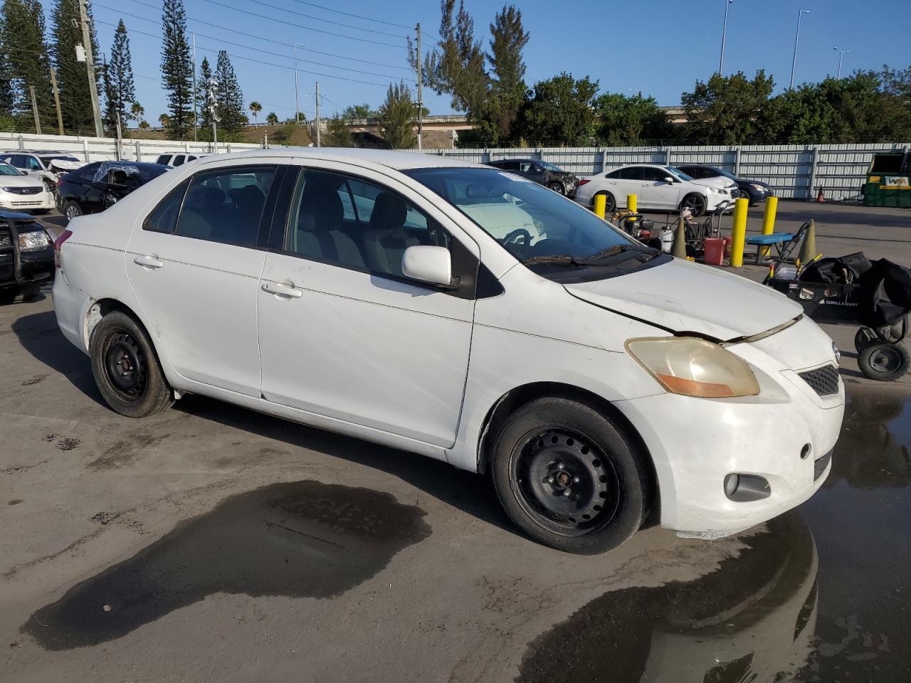 2009 Toyota Yaris - Image 4