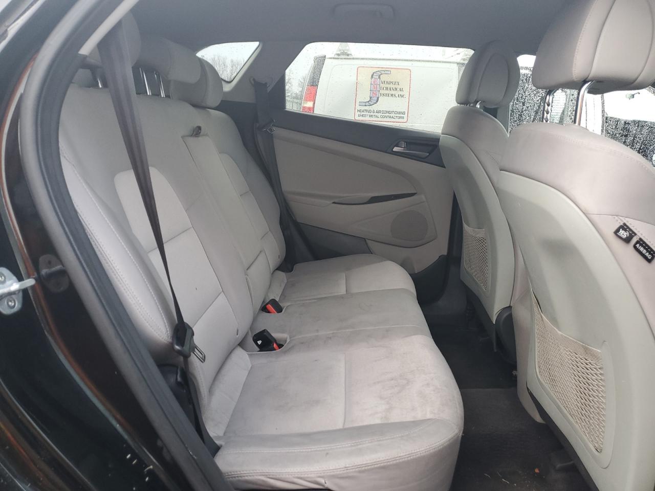2018 Hyundai Tucson - Image 11