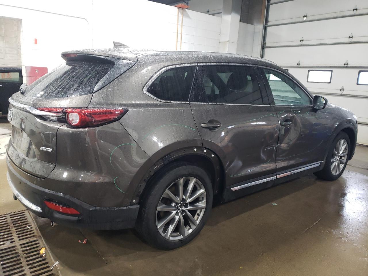 2016 Mazda CX-9 - Image 3