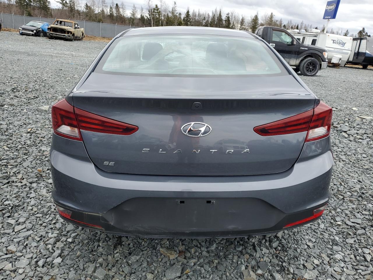 2020 Hyundai Elantra - Image 6