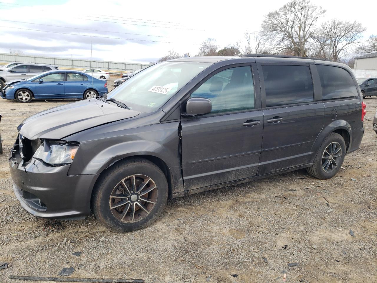 2017 Dodge Caravan - Image 1