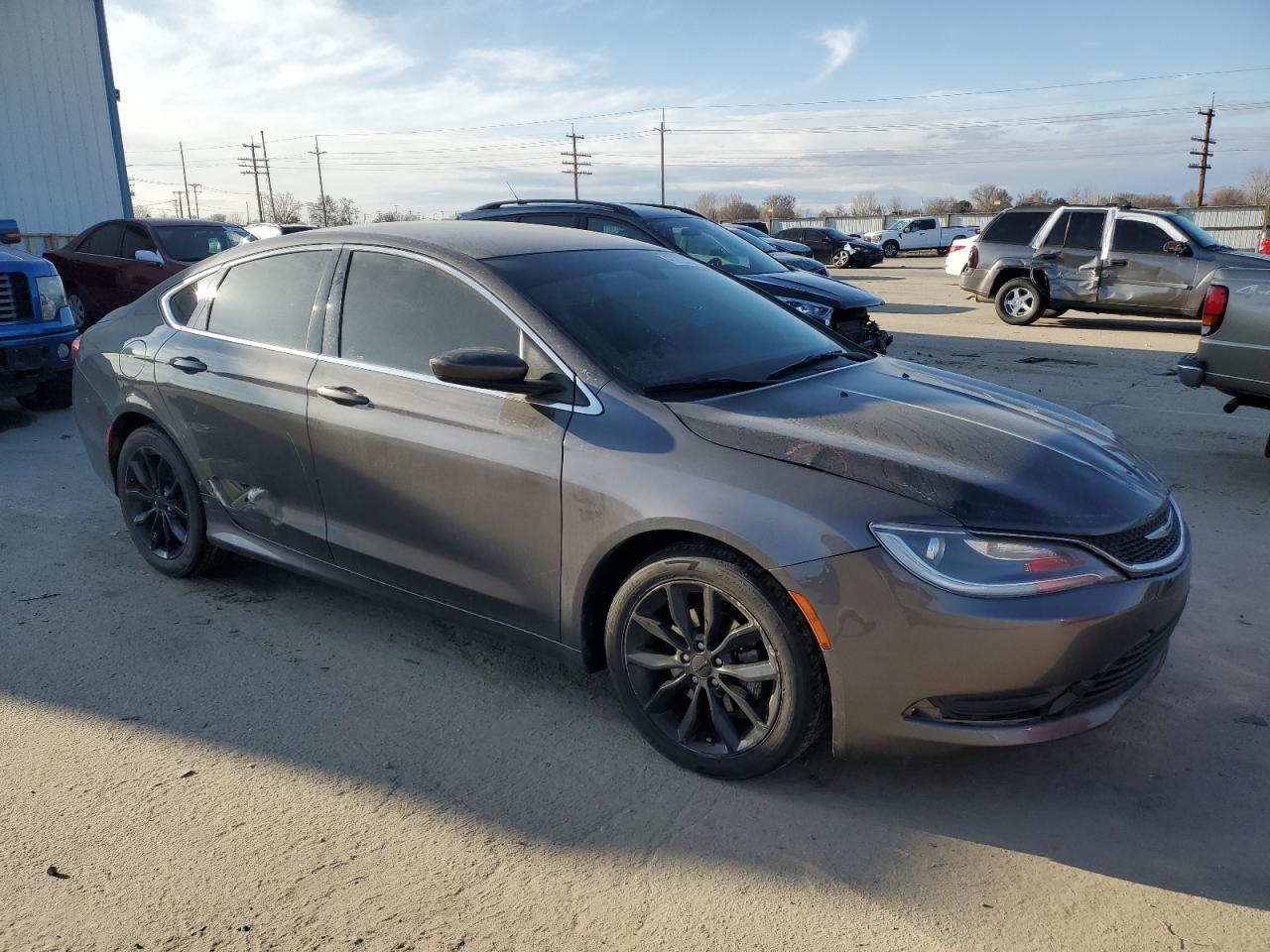 2015 Chrysler 200 - Image 4