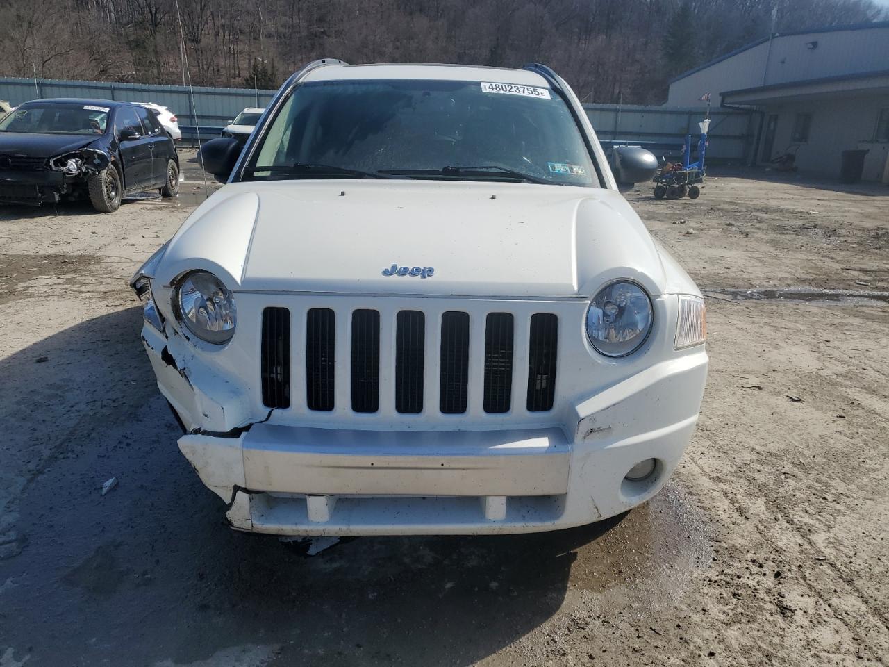 2010 Jeep Compass - Image 5
