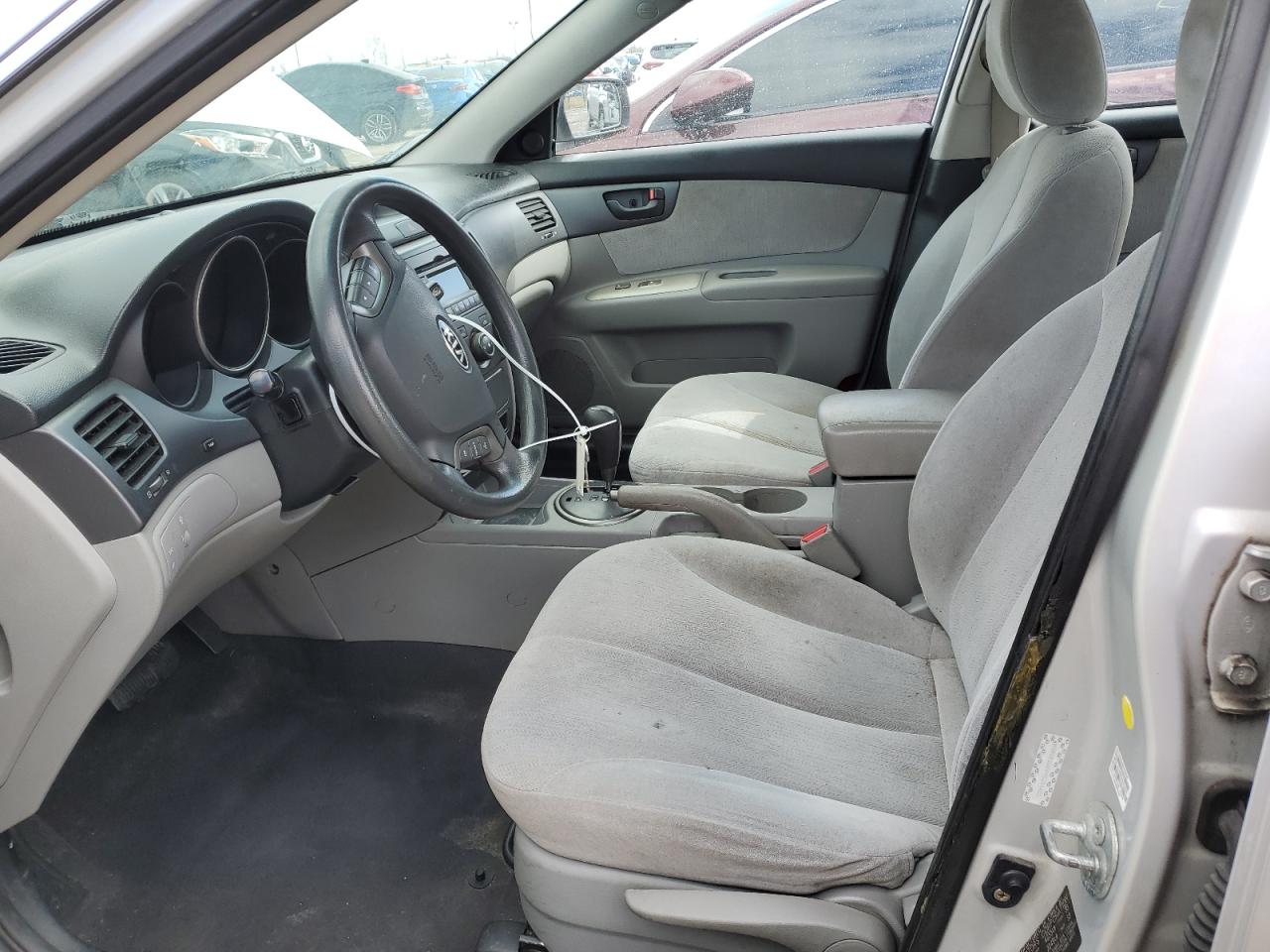 2009 Kia Optima - Image 7