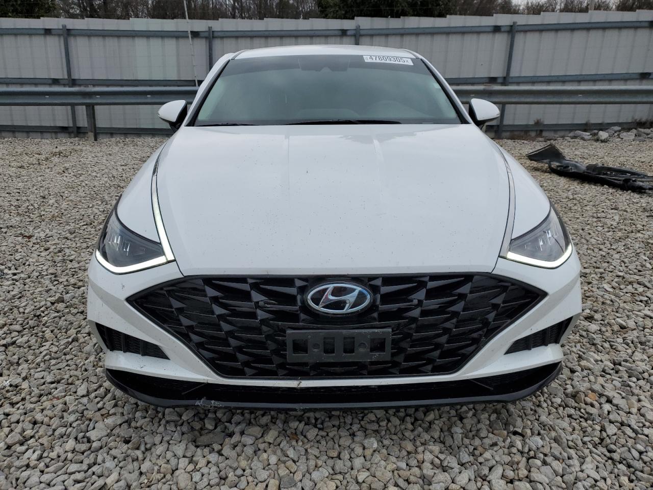2020 Hyundai Sonata - Image 5