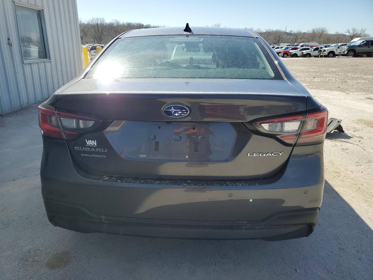 2020 Subaru Legacy - Image 6