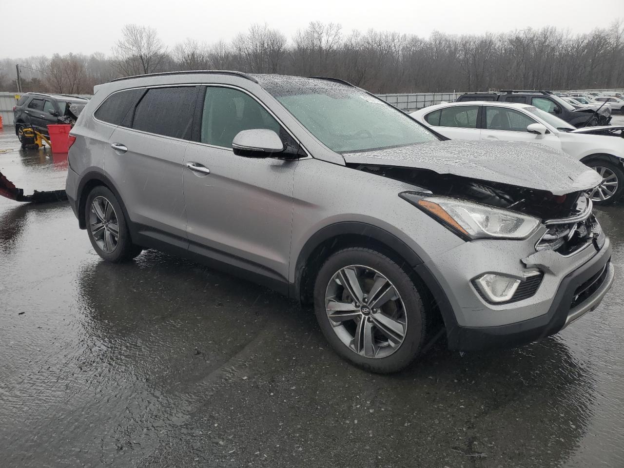 2015 Hyundai Santa Fe - Image 4