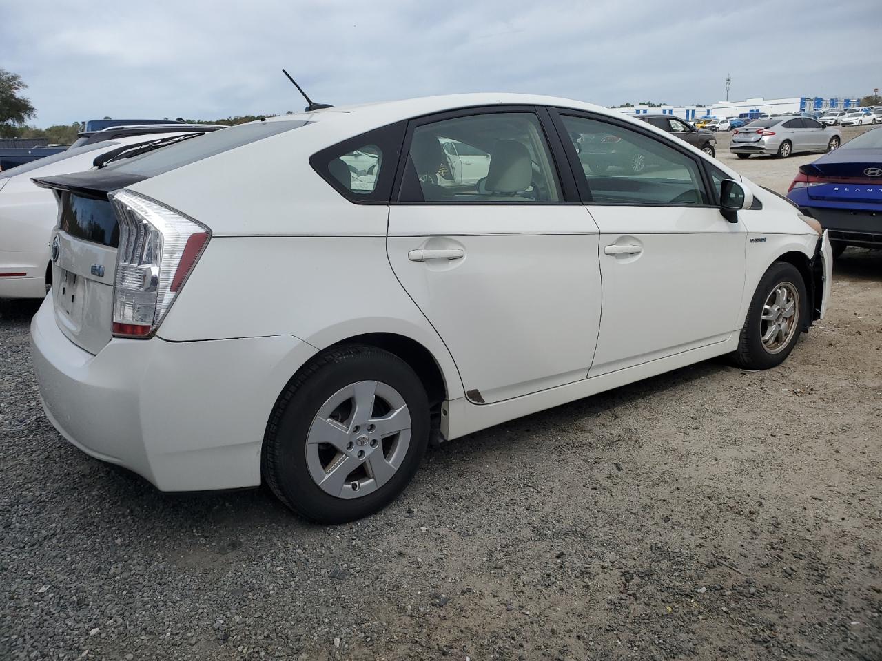 2010 Toyota Prius - Image 3