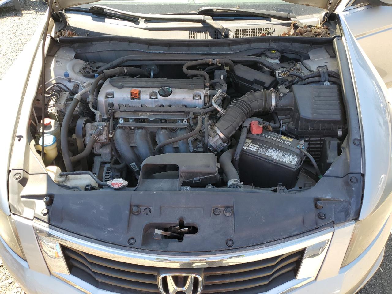 2010 Honda Accord - Image 13