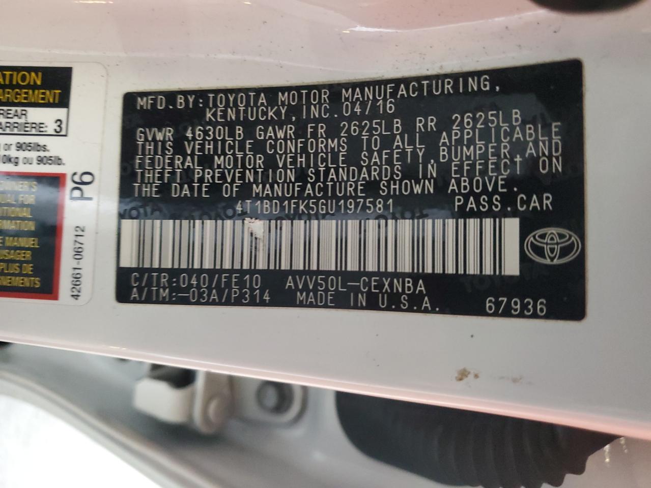 2016 Toyota Camry - Image 14