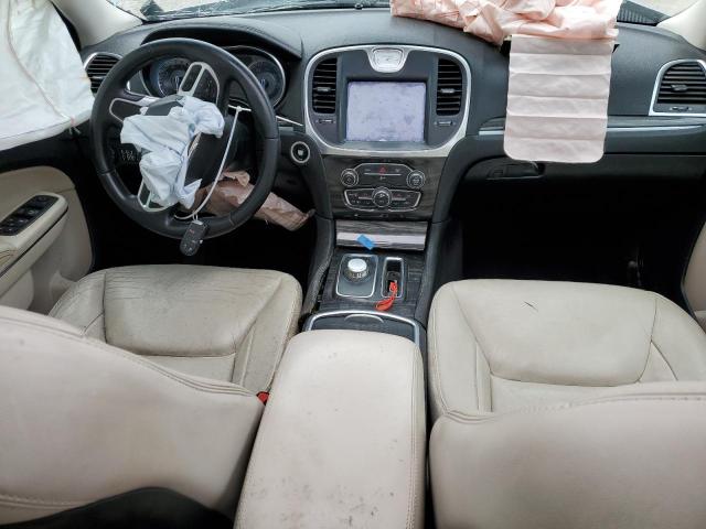  CHRYSLER 300 2017 Srebrny